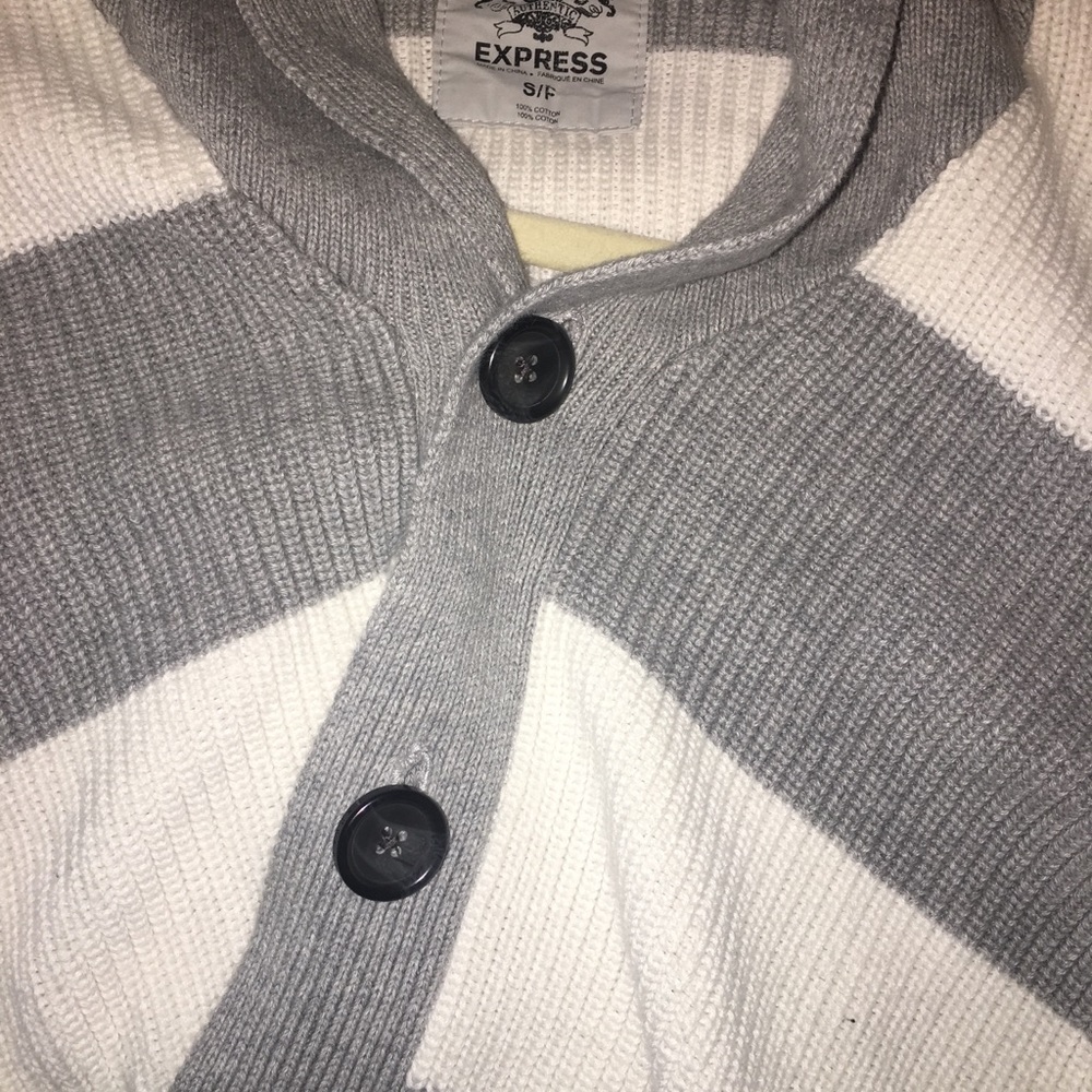 Cardigan - Picture 4 of 5